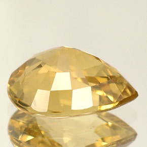 1.63克拉天然黄色金绿宝石，梨形，8.8×6.5毫米，VVS