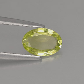0.69克拉天然绿色金绿宝石，椭圆形切割，7×4.9毫米，VVS-VS