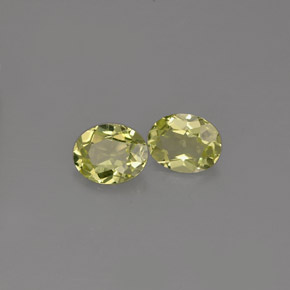 天然绿色金绿宝石，椭圆形切割，5.1×4.1毫米，VVS-VS