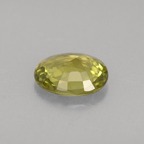 0.66克拉天然绿色金绿宝石，椭圆形切割，6.4×5.1毫米，VVS-VS