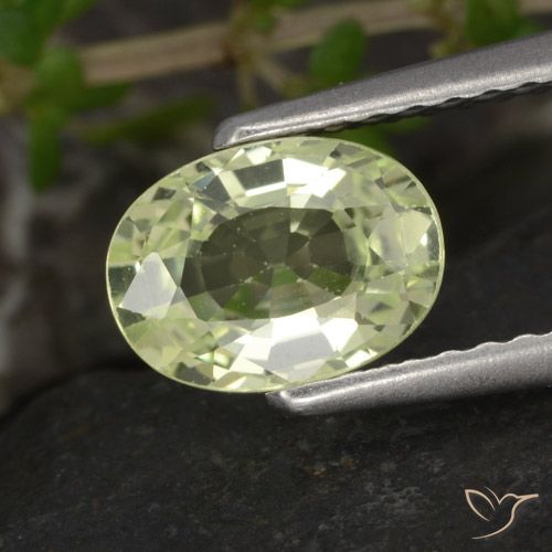 1.17ct 天然 浅绿色 金绿玉, 椭圆形, VVS-VS
