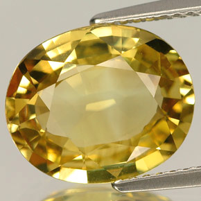 5.20克拉天然黄色金绿宝石，椭圆形切割，12.2×10.1毫米，VVS