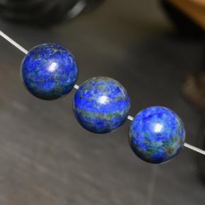 27.86克拉天然硅孔雀石，球形，不透明