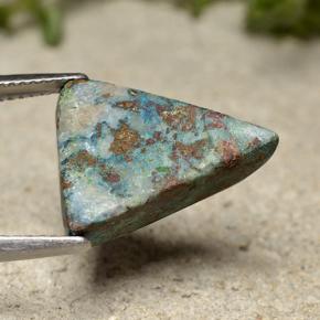 12.09克拉天然硅孔雀石，三角形，不透明