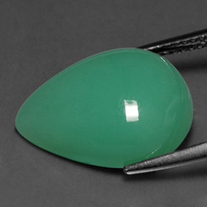 9.70克拉天然绿玉髓，梨形，半透明