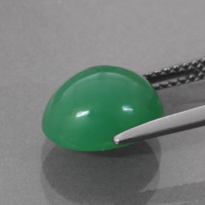 4.20克拉天然绿玉髓，椭圆形切割，不透明