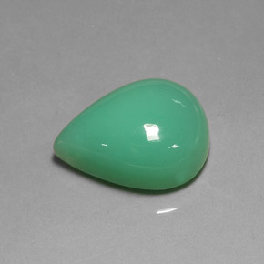 17.50克拉天然绿色绿玉髓，梨形，20.1×15.1毫米，半透明