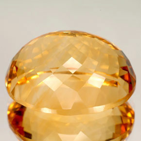 28.14克拉天然黄色黄水晶，椭圆形切割，21.3×17.2毫米，VVS