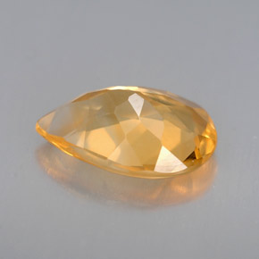 2.26克拉天然黄金色黄水晶，梨形，11.8×8毫米，VVS