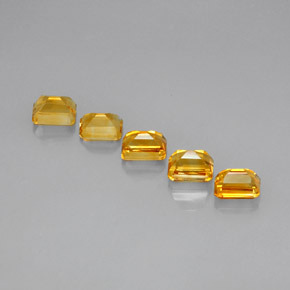 5.77天然黄色黄水晶，祖母绿式切割，7×5.1毫米，VVS-VS