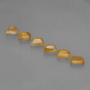 天然黄金色黄水晶，祖母绿式切割，7.2×5.1毫米，VVS-VS