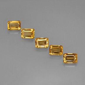 5.40天然金色黄水晶，祖母绿式切割，6.9×5.1毫米，VVS-VS