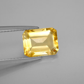 1.99克拉天然黄色黄水晶，祖母绿式切割，8.7×6.8毫米，VVS-VS