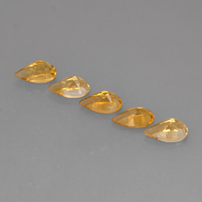 天然黄色黄水晶，梨形，7.9×5毫米，VVS-VS