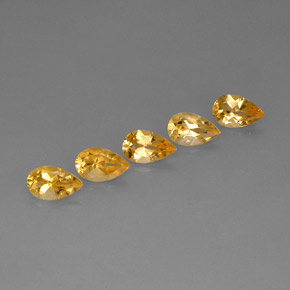 天然黄色黄水晶，梨形，8.1×5.1毫米，VVS-VS