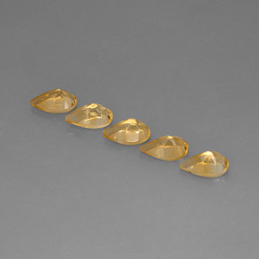 天然黄色黄水晶，梨形，8.1×5.1毫米，VVS-VS