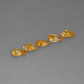 天然黄色黄水晶，梨形，7.8×4.9毫米，VVS-VS