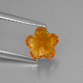 1.16克拉天然橙色黄水晶，花形切工，7.3×7.1毫米，透明