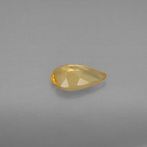 0.66克拉天然黄色黄水晶，梨形，8.2×5.1毫米，VVS