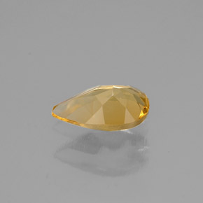0.62克拉天然黄色黄水晶，梨形，7.8×4.9毫米，VVS