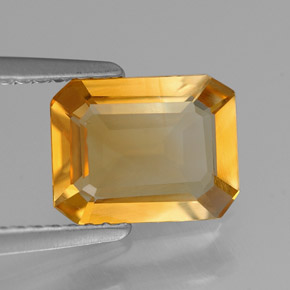 1.61克拉天然黄色黄水晶，祖母绿式切割，8.9×6.9毫米，VS