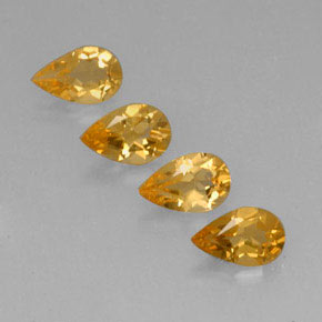 2.51天然黄色黄水晶，梨形，7.9×5毫米，VVS