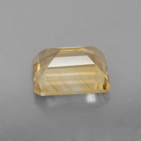 2.39克拉天然黄色黄水晶，祖母绿式切割，9.1×7.1毫米，VS