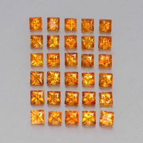 天然橙色黄水晶，方形，3.1×3.1毫米，VVS-VS