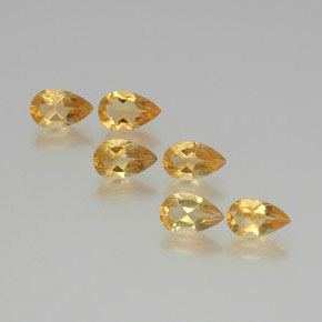 4.46天然金色黄水晶，梨形，7.9×4.9毫米，VS
