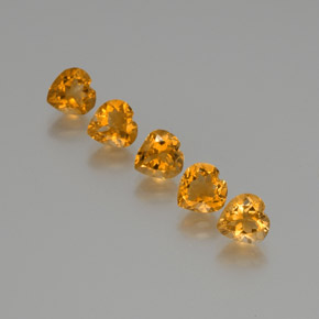 5.25天然金色黄水晶，心形，7×6.8毫米，VS
