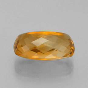 11.75克拉天然黄金色黄水晶，垫形剪裁，18.4×11.2毫米，VVS
