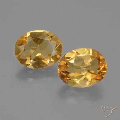 3.85ctw 天然 深橙色-金色 黄水晶, 椭圆形, VVS-VS