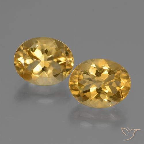 4.65ctw 天然 中深金色 黄水晶, 椭圆形, VS
