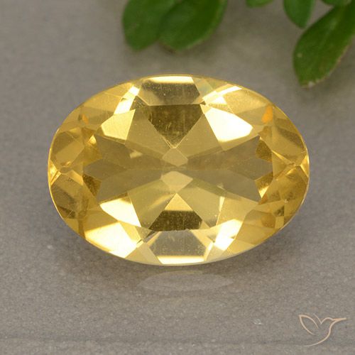 4.15ct 天然 亮金 黄水晶, 椭圆形, VVS-VS