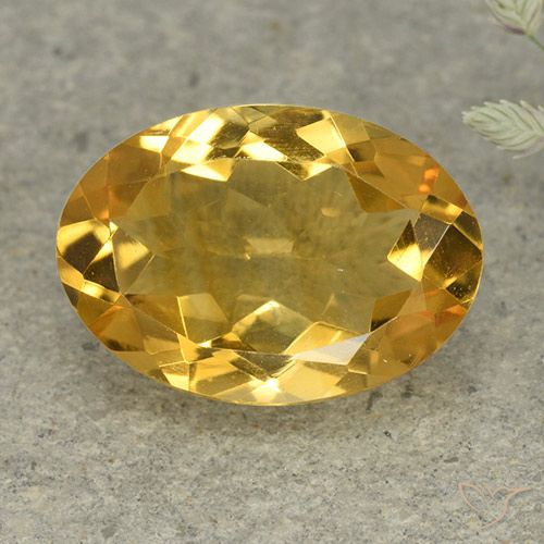 4.32ct 天然 中深金色 黄水晶, 椭圆形, VVS-VS