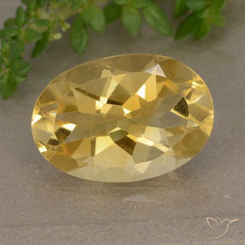 4.72ct 天然 中金 黄水晶, 椭圆形, VVS-VS