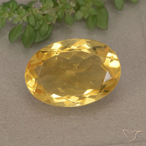 4.72ct 天然 金色 黄水晶, 椭圆形, VVS