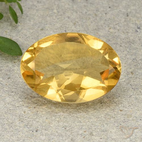 4.52ct 天然 中深金色 黄水晶, 椭圆形, VVS-VS
