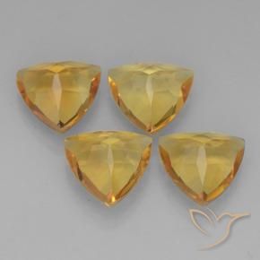 6.92克拉天然黄水晶，胖三角形，VVS-VS
