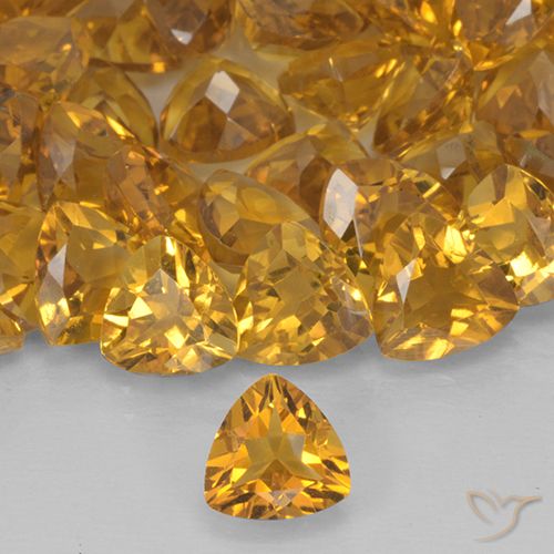 0.68ct 天然深金色黄水晶, 胖三角形, VVS-VS