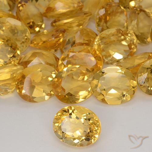 4.54克拉天然黄水晶，椭圆形，VVS-VS