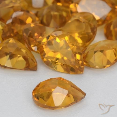 0.87克拉天然黄水晶，梨形，VS