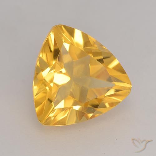 2.22克拉天然黄水晶，胖三角形，VVS-VS