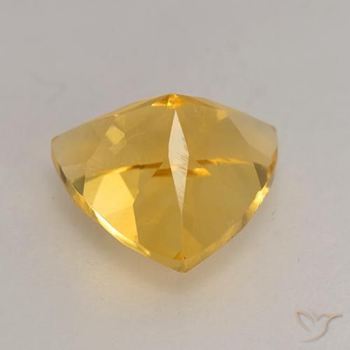 2.24克拉天然黄水晶，胖三角形，VVS-VS