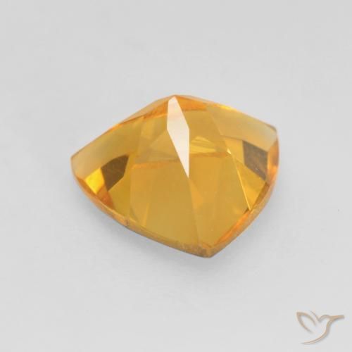 0.97克拉天然黄水晶，胖三角形，VVS-VS