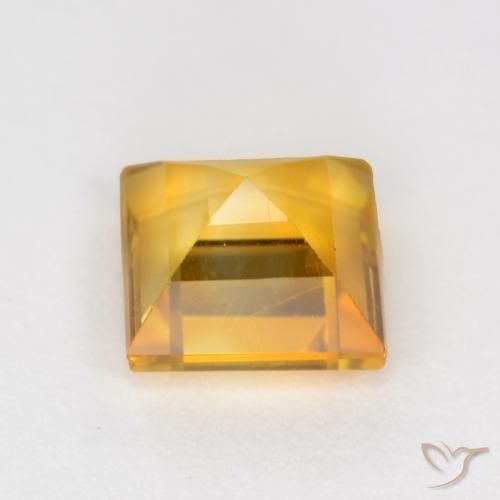 0.95克拉天然黄水晶，正方形，VS