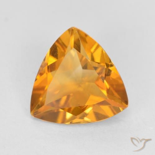 0.93克拉天然黄水晶，胖三角形，VS