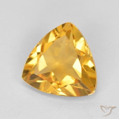 0.95克拉天然黄水晶，胖三角形，VS