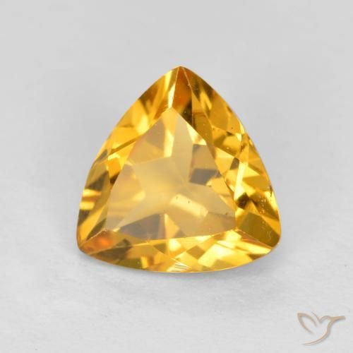 0.95克拉天然黄水晶，胖三角形，VS