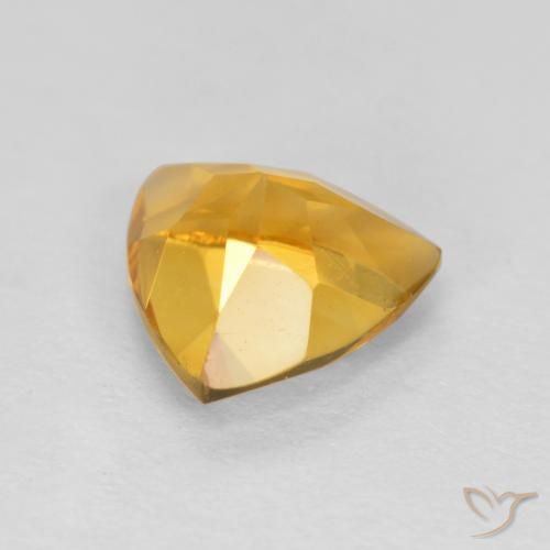 0.95克拉天然黄水晶，胖三角形，VS